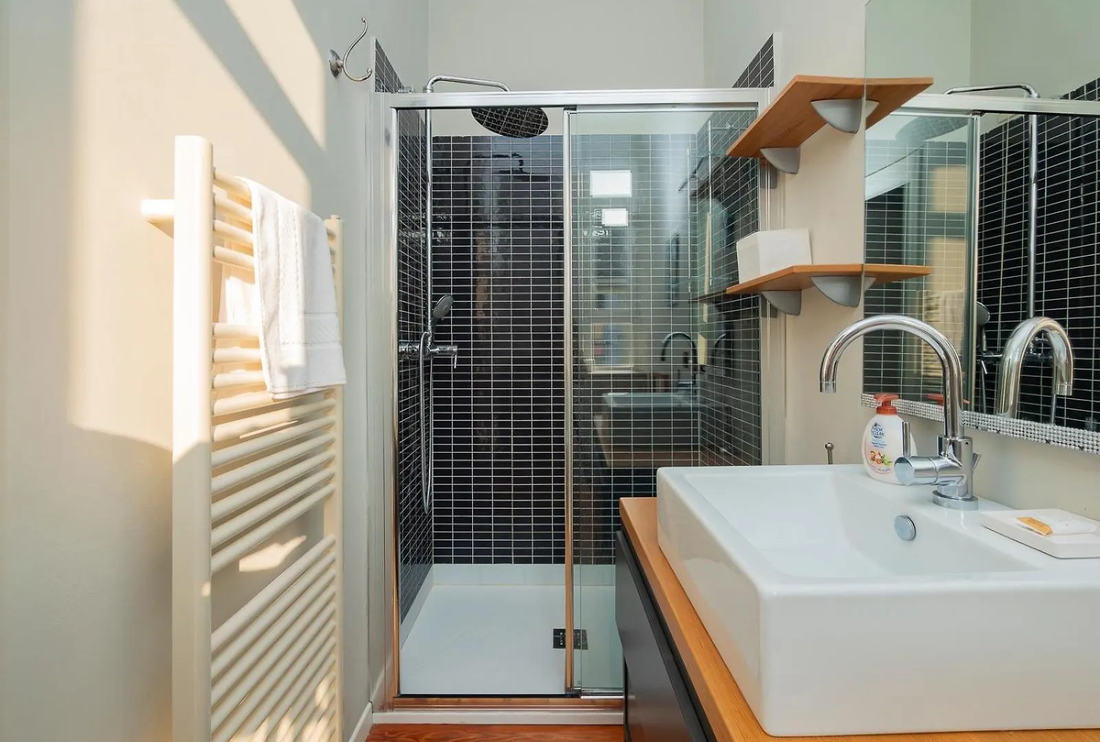 Xenia Apartments - Central Apartment In Porta Romana Milan
